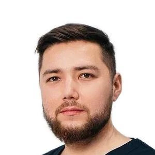 Исхаков Рамис Венерович — Невролог, Вертебролог, Мануальный терапевт, Уфа