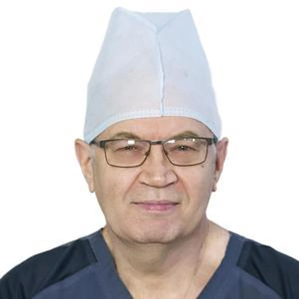 Кадыров Радик Завилович — Офтальмолог (окулист), Офтальмолог-хирург, Уфа
