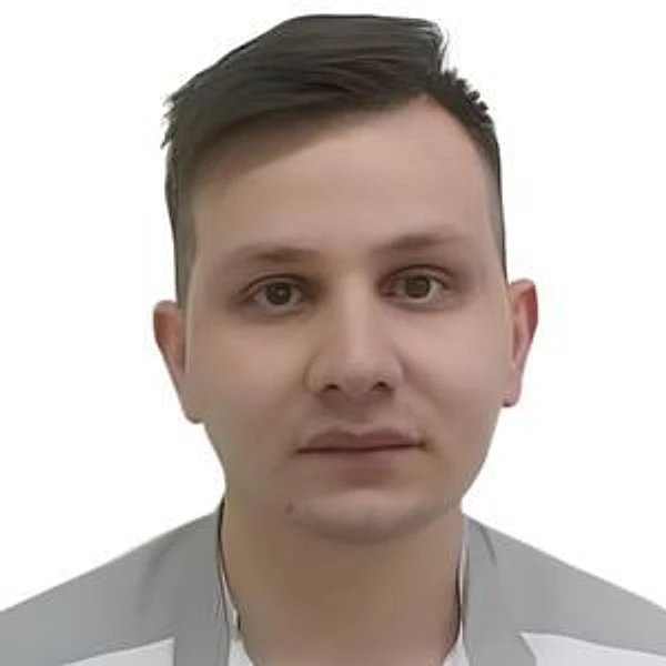 Веретенников Илья Сергеевич — Стоматолог-ортопед, Ижевск