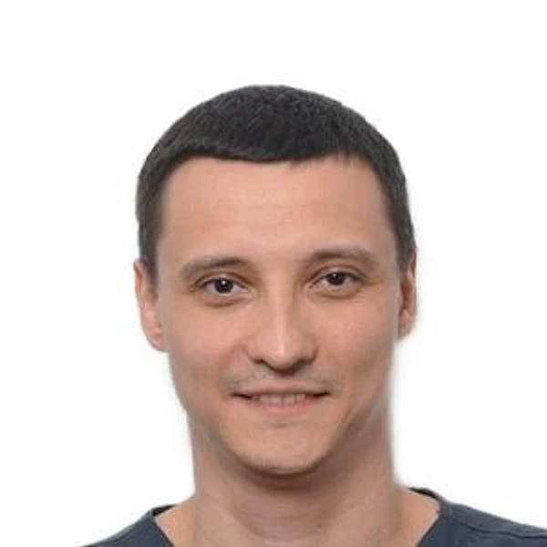 Сун-Сай Дмитрий Геннадьевич — Стоматолог-хирург, Санкт-Петербург