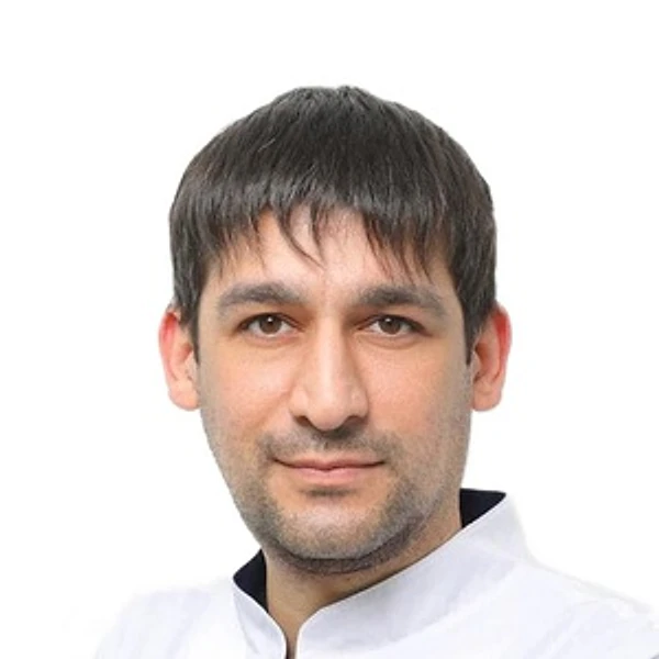 Кибиров Руслан Игоревич — Торакальный хирург, Владикавказ