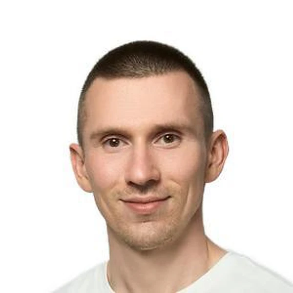 Давыдов Денис Алексеевич — Стоматолог-хирург, Стоматолог-имплантолог, Омск