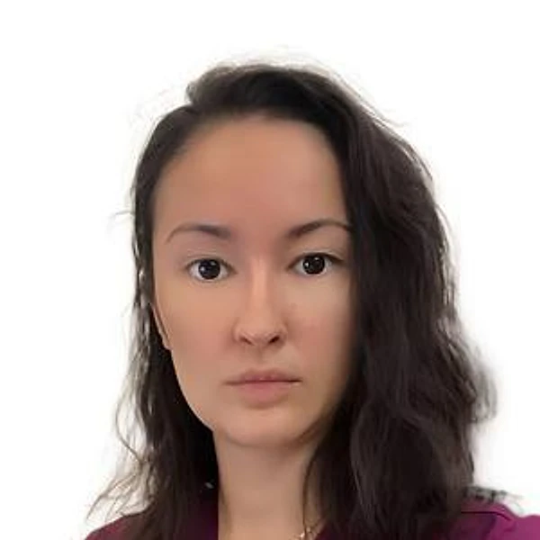 Усманова Элина Рафаэльевна — Хирург, Санкт-Петербург