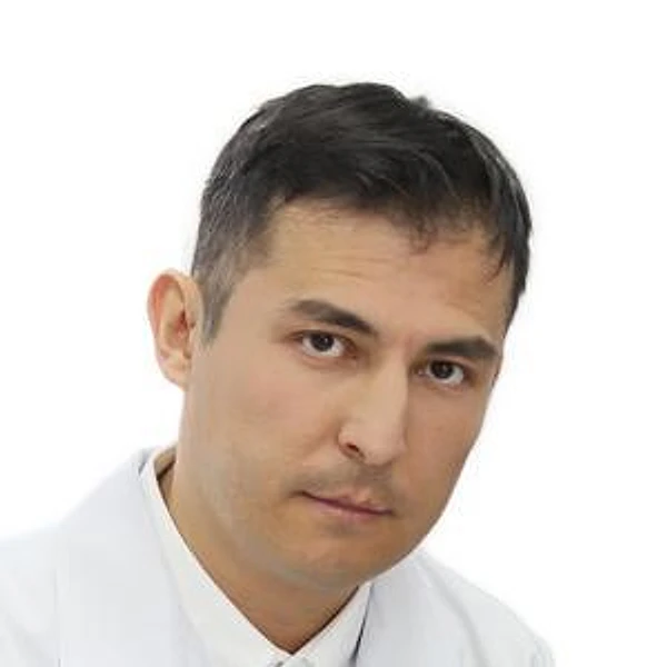 Гапаров Бектурбек Алижанович — Онколог, Онколог-маммолог, Иркутск