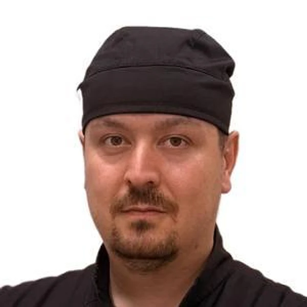 Тухтаев Фаррух Абдулакимович — Анестезиолог-реаниматолог, Тюмень
