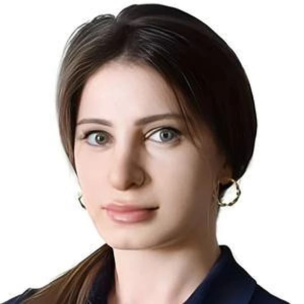Бзнуни Ангелина Арменовна — Стоматолог, Москва