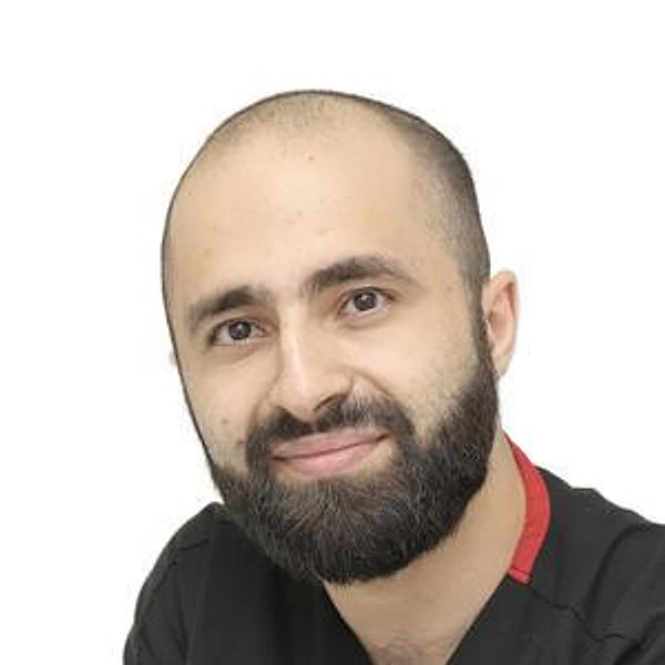 Иманов Руслан Эльшанович — Стоматолог-хирург, Пермь