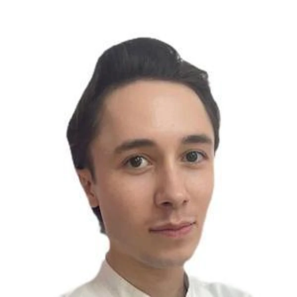 Аронович Илья Вячеславович — Детский стоматолог, Стоматолог, Хабаровск