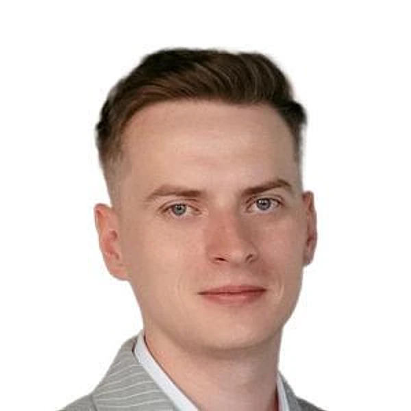 Великанов Максим Дмитриевич — Стоматолог-имплантолог, Стоматолог-хирург, Рязань