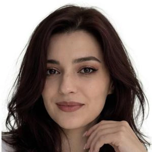 Хапсирокова Зулета Зауалевна — Пародонтолог, Стоматолог-хирург, Белгород
