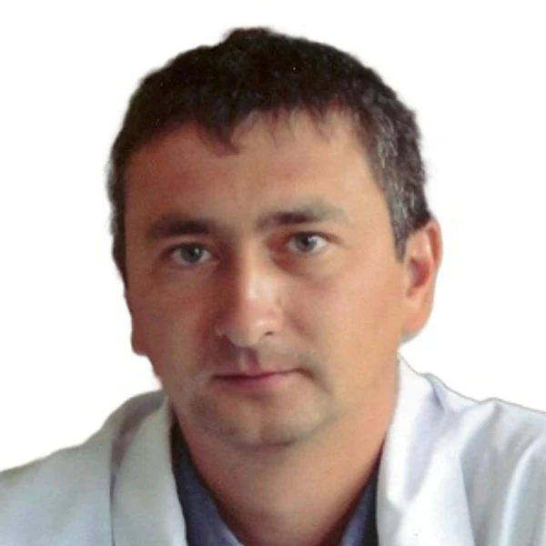 Эсатов Рустам Ренатович — Врач общей практики (семейный врач), Лысково