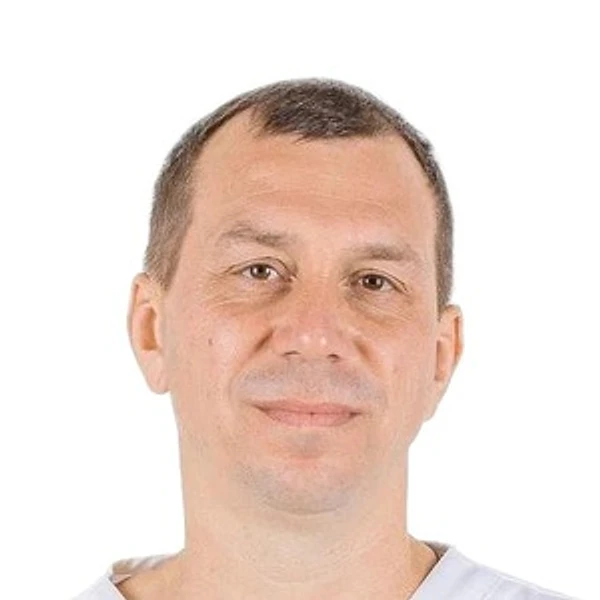 Шувалов Иван Евгеньевич — Стоматолог-хирург, Симферополь