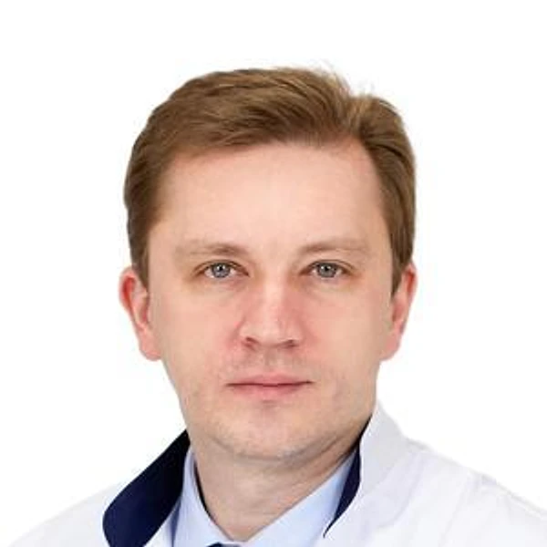 Хижняк Игорь Валерьевич — Офтальмолог-хирург, Офтальмолог (окулист), Санкт-Петербург