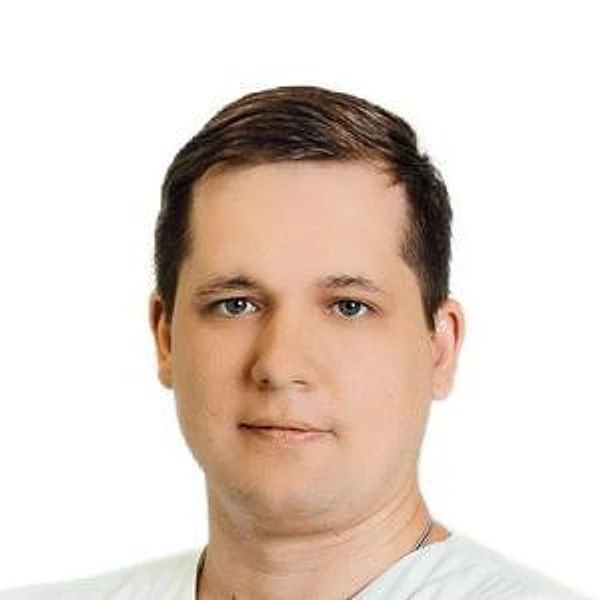 Большедворов Роман Андреевич — Стоматолог, Чита