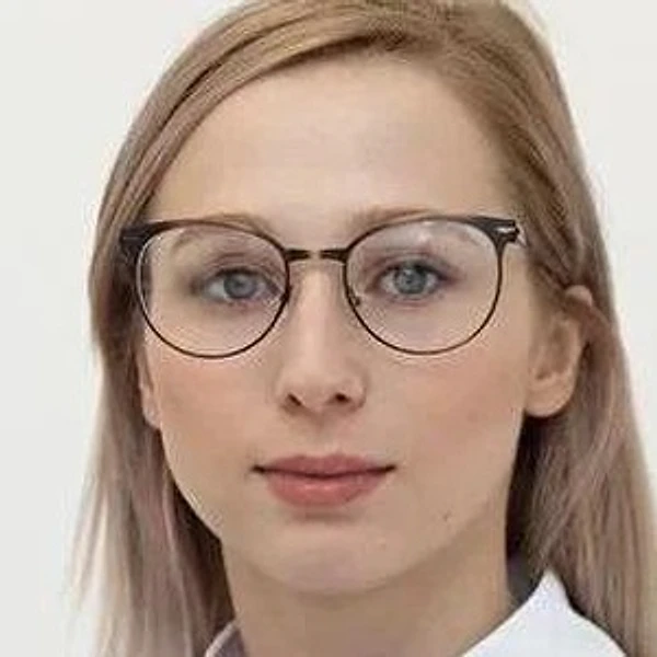 Петрова Екатерина Сергеевна — Стоматолог, Стоматолог-гигиенист, Архангельск
