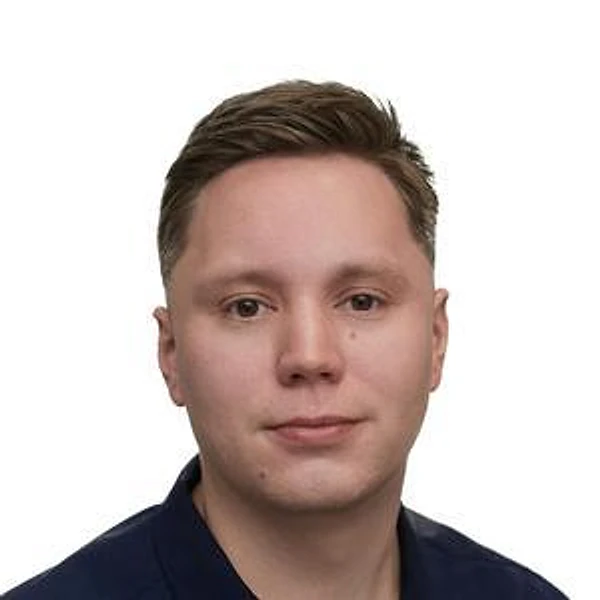 Неманов Олег Станиславович — Стоматолог, Архангельск