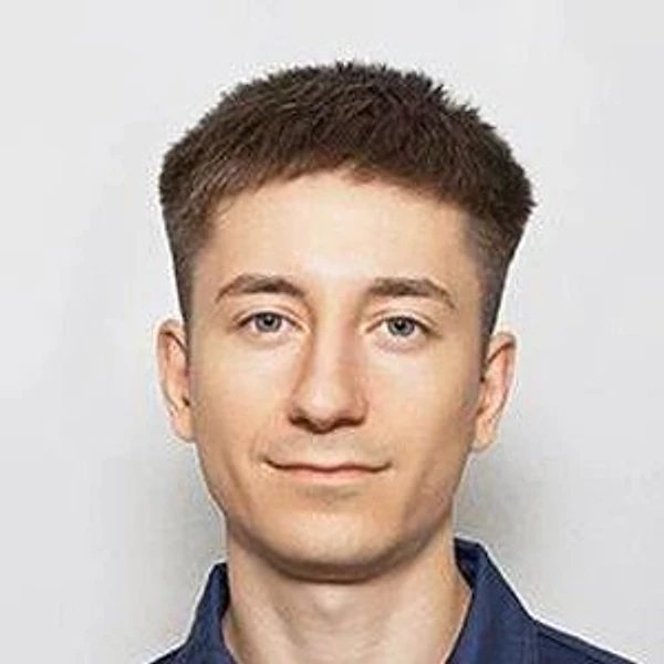 Абрамян Армен Грачикович — Стоматолог-ортопед, Саратов