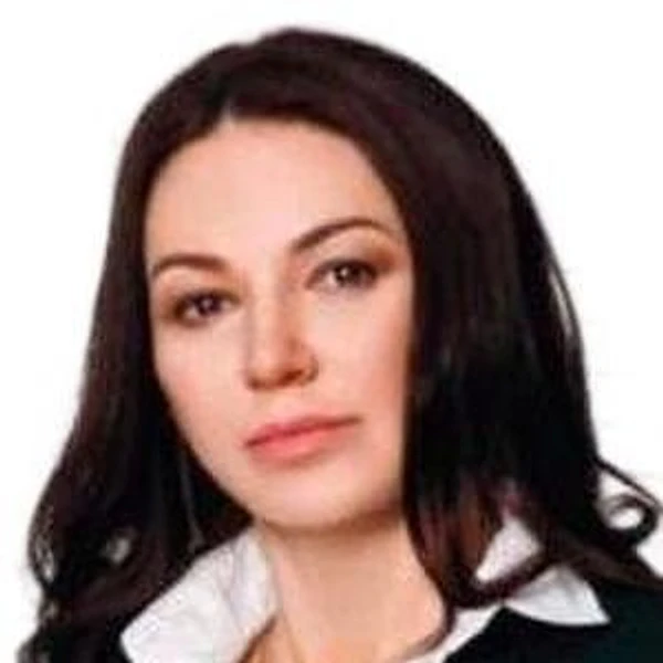 Гиря Олеся Юрьевна — Врач-косметолог, Владивосток