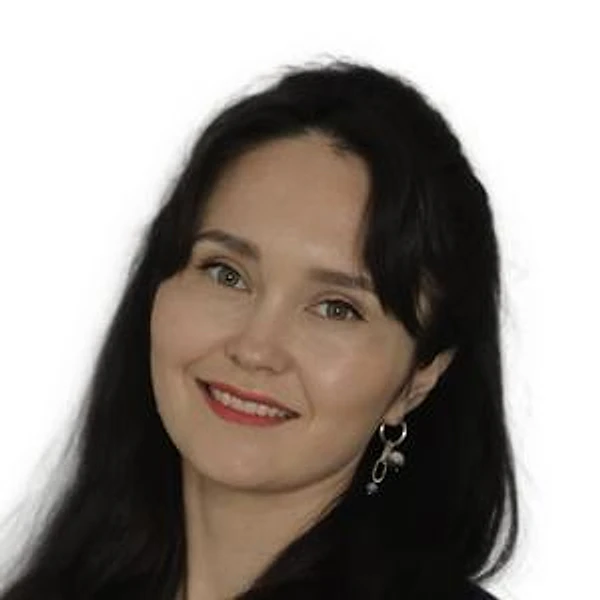 Гусейнова Аида Маратовна — Стоматолог, Щербинка
