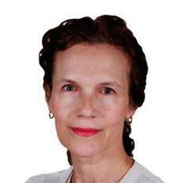 Минакова Александра Андреевна — Офтальмолог (окулист), Санкт-Петербург