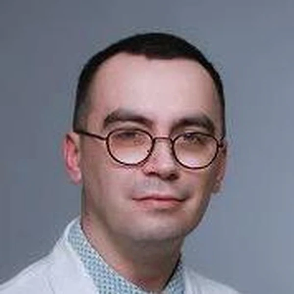 Скобов Илья Геннадьевич — Рентгенолог, Рославль