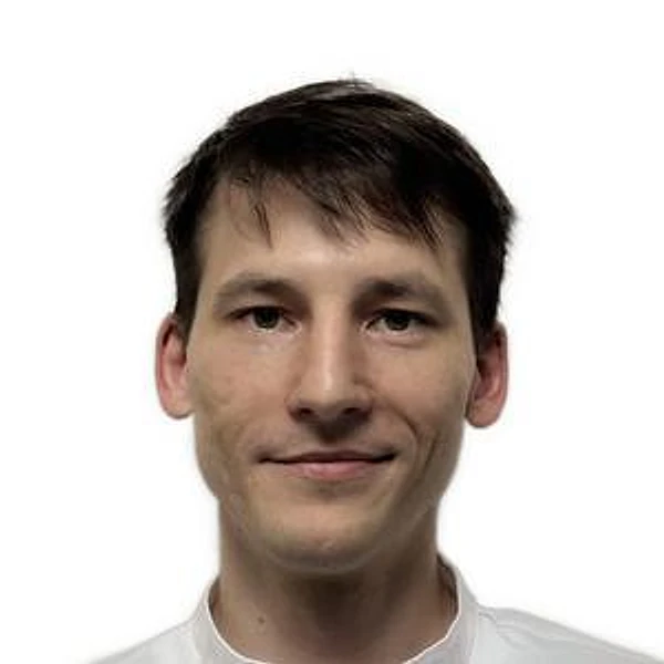 Чернядьев Пётр Васильевич — Офтальмолог (окулист), Киров
