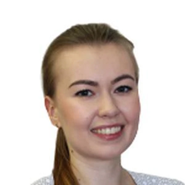 Карева Алёна Эдуардовна — Стоматолог, Киров