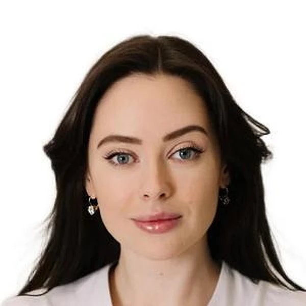 Малинина Арина Сергеевна — Врач-косметолог, Пенза