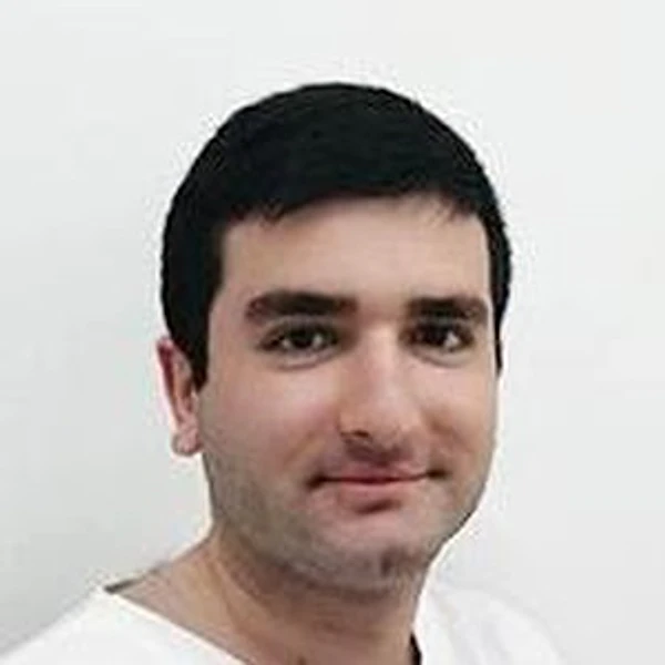 Хачатрян Мгер Мхитарович — Стоматолог, Пенза