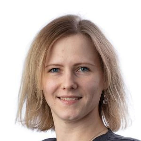 Тамбовцева Наталия Евгеньевна — Пародонтолог, Пенза