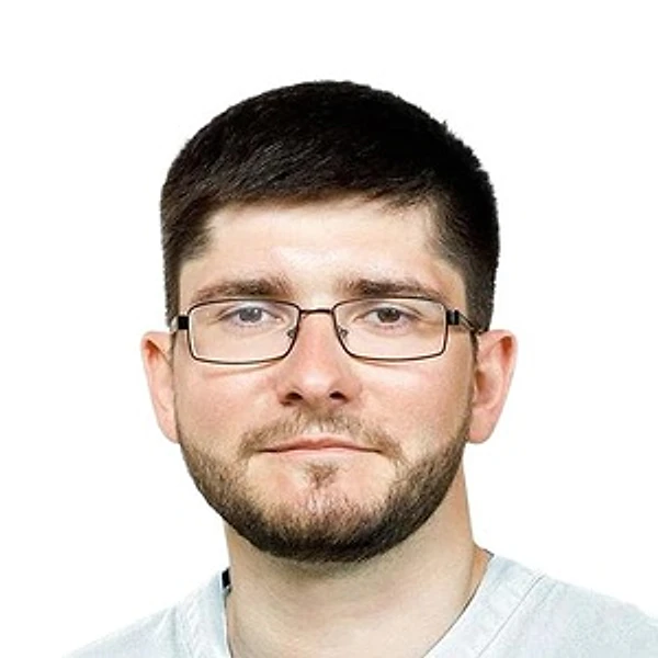 Кулаков Александр Валерьевич — Сосудистый хирург (ангиохирург), Врач УЗИ, Малоинвазивный хирург, Флеболог, Москва