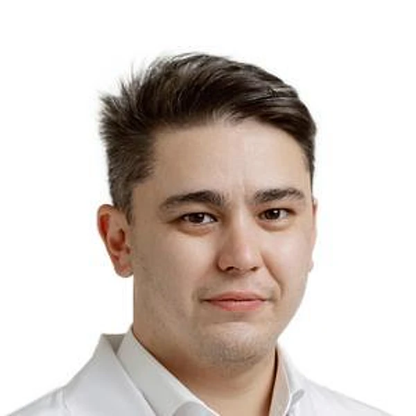 Асминдияров Арсен Маратович — Флеболог, Казань