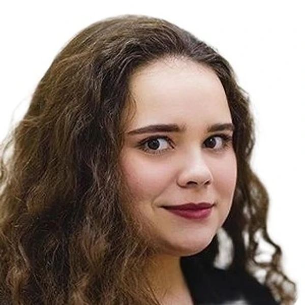 Стронюк Алина Владиславовна — Стоматолог, Пародонтолог, Реутов