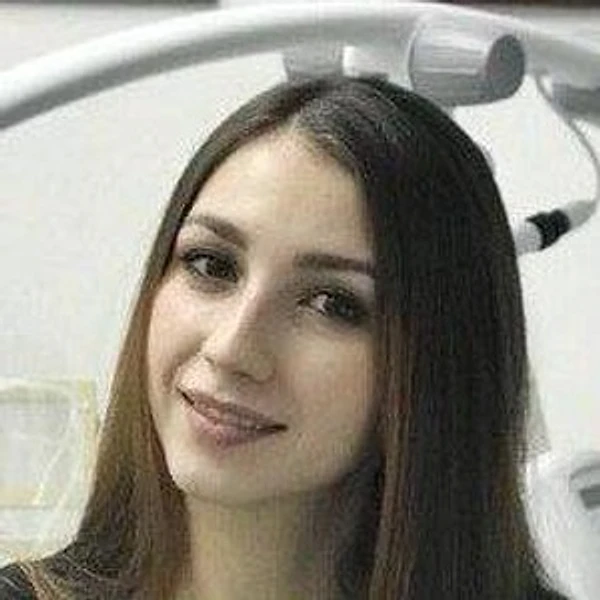 Волкова Анна Ашотовна — Стоматолог, Рязань