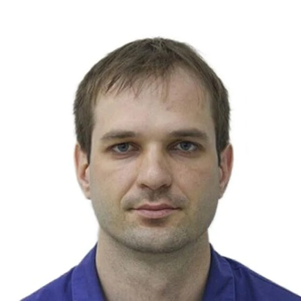 Михайлов Антон Александрович — Стоматолог, Стоматолог-ортопед, Стоматолог-хирург, Белово