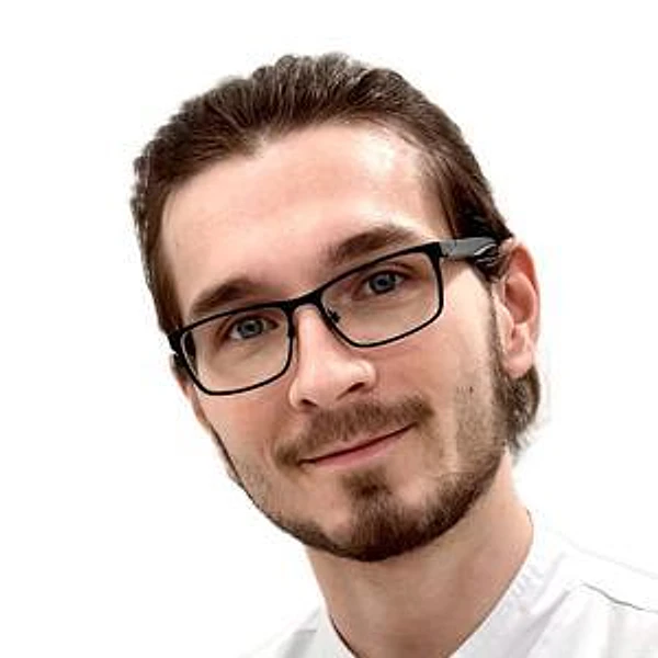 Чариков Вадим Андреевич — Врач-косметолог, Дерматолог, Москва