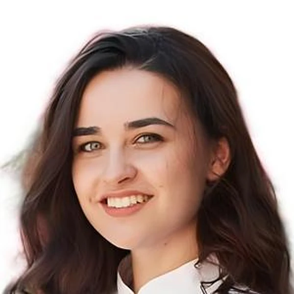 Абузярова Эльвира Ринатовна — Стоматолог-хирург, Нижний Тагил