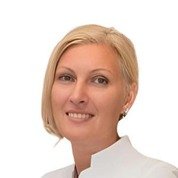 Малахова Оксана Юрьевна — Стоматолог-ортодонт, Ставрополь