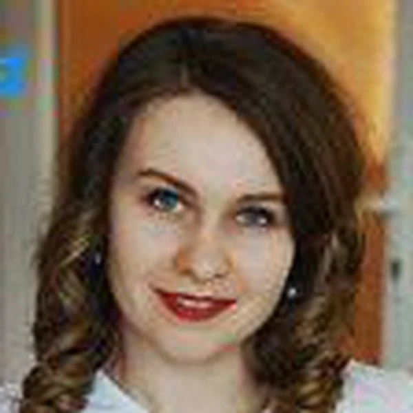Лис Екатерина Сергеевна — Стоматолог-хирург, Смоленск