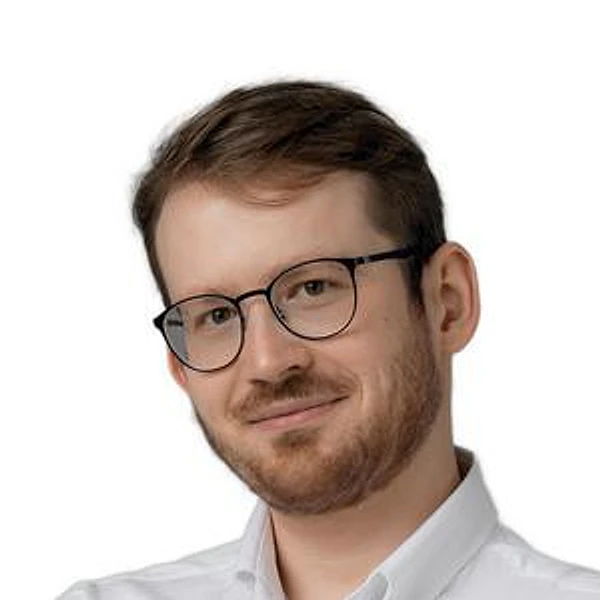 Крайнов Илья Вячеславович — Стоматолог-имплантолог, Стоматолог-хирург, Иваново