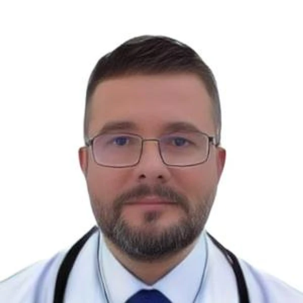 Михайловский Артур Владимирович — Гастроэнтеролог, Диетолог, Москва