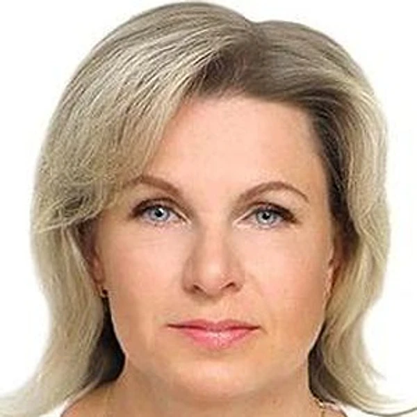 Бартник Ирина Евгеньевна — Стоматолог, Стоматолог-хирург, Санкт-Петербург