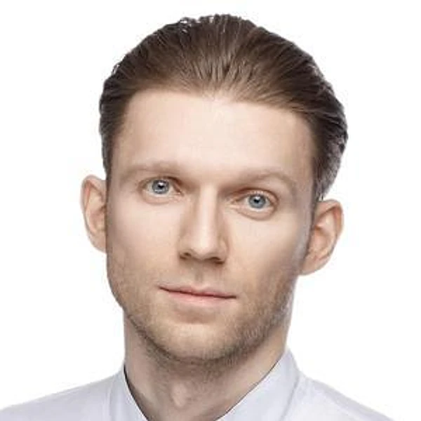 Миронов Артём Романович — Кистевой хирург, Ортопед, Травматолог, Санкт-Петербург