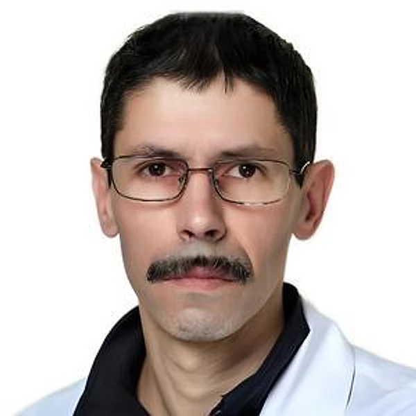 Аппухами Антон Абейсингхевич — Хирург, Москва