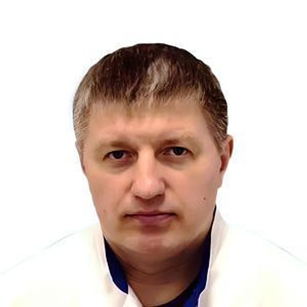 Барбашев Максим Михайлович — Нейрохирург, Усть-Лабинск