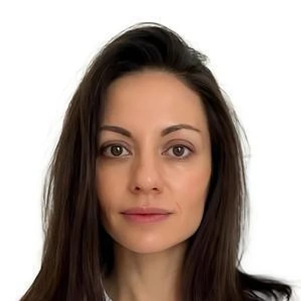 Курдыш Карина Ашотовна — Стоматолог, Самара