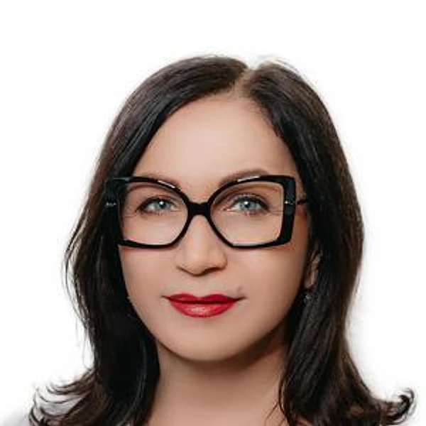 Борисова Елена Ивановна — Врач-косметолог, Псков