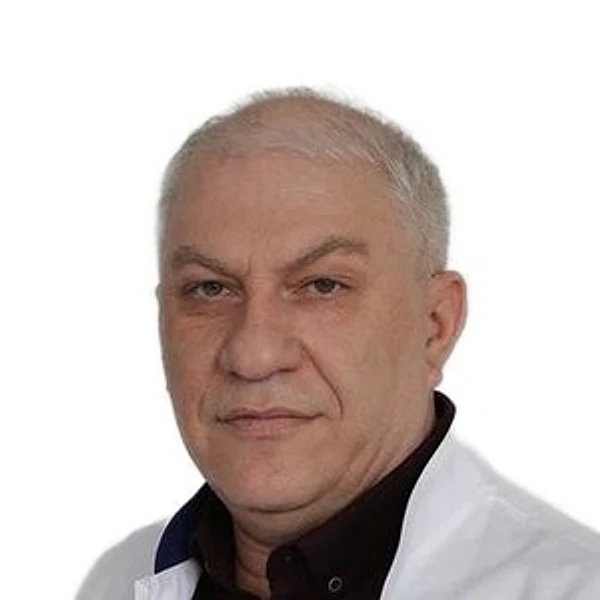 Пшидаток Айдамир Русланович — Нейрохирург, Майкоп