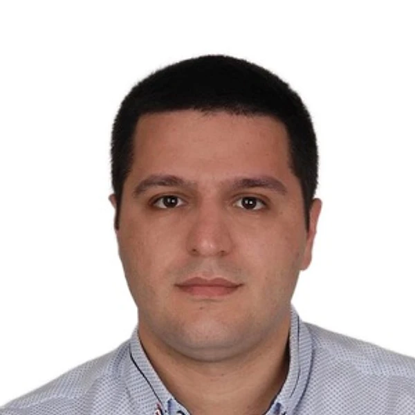 Хачатрян Владимир Арменович — Стоматолог-ортопед, Бийск