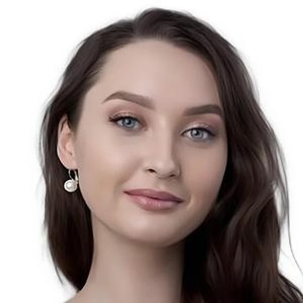 Параносенкова Алина Олеговна — Стоматолог-ортодонт, Гнатолог, Детский ортодонт, Москва